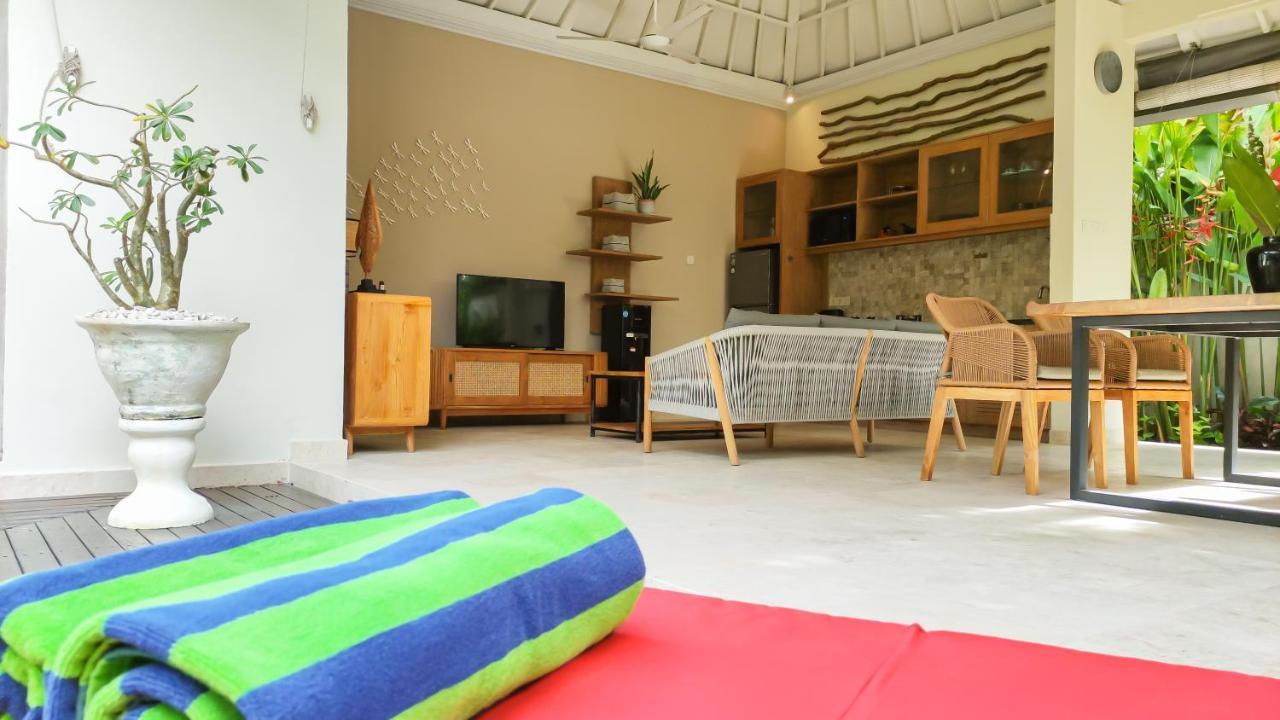 Square And 3* Seminyak (Bali)